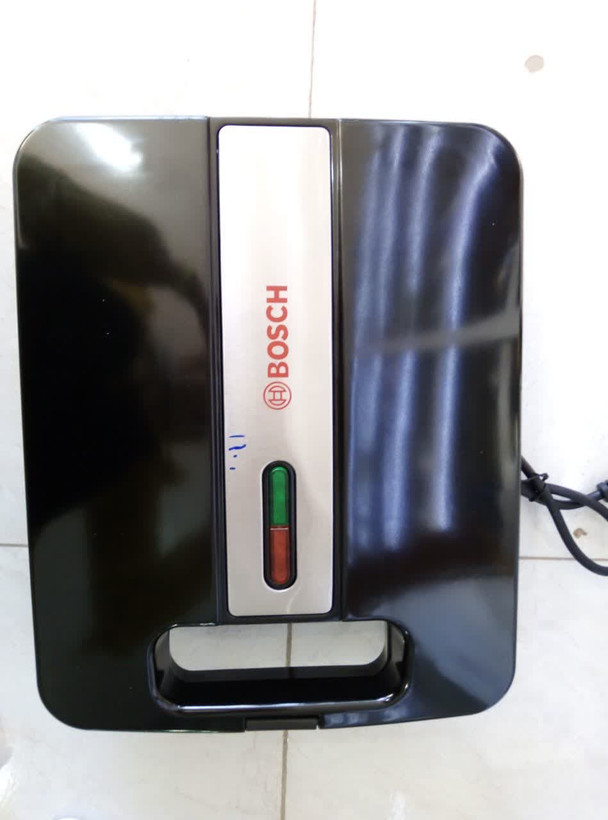 ساندویچ ساز برندbosch